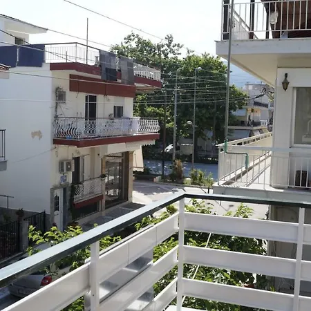 Apartment In Asprovalta Exterior photo